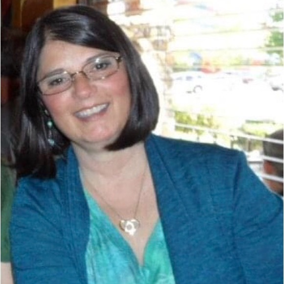 Meet your Posher, Paula - Picture 5 of 5